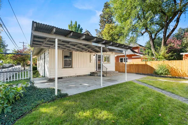 $474,900 | 206 West Waverly Place, Spokane, WA 99205