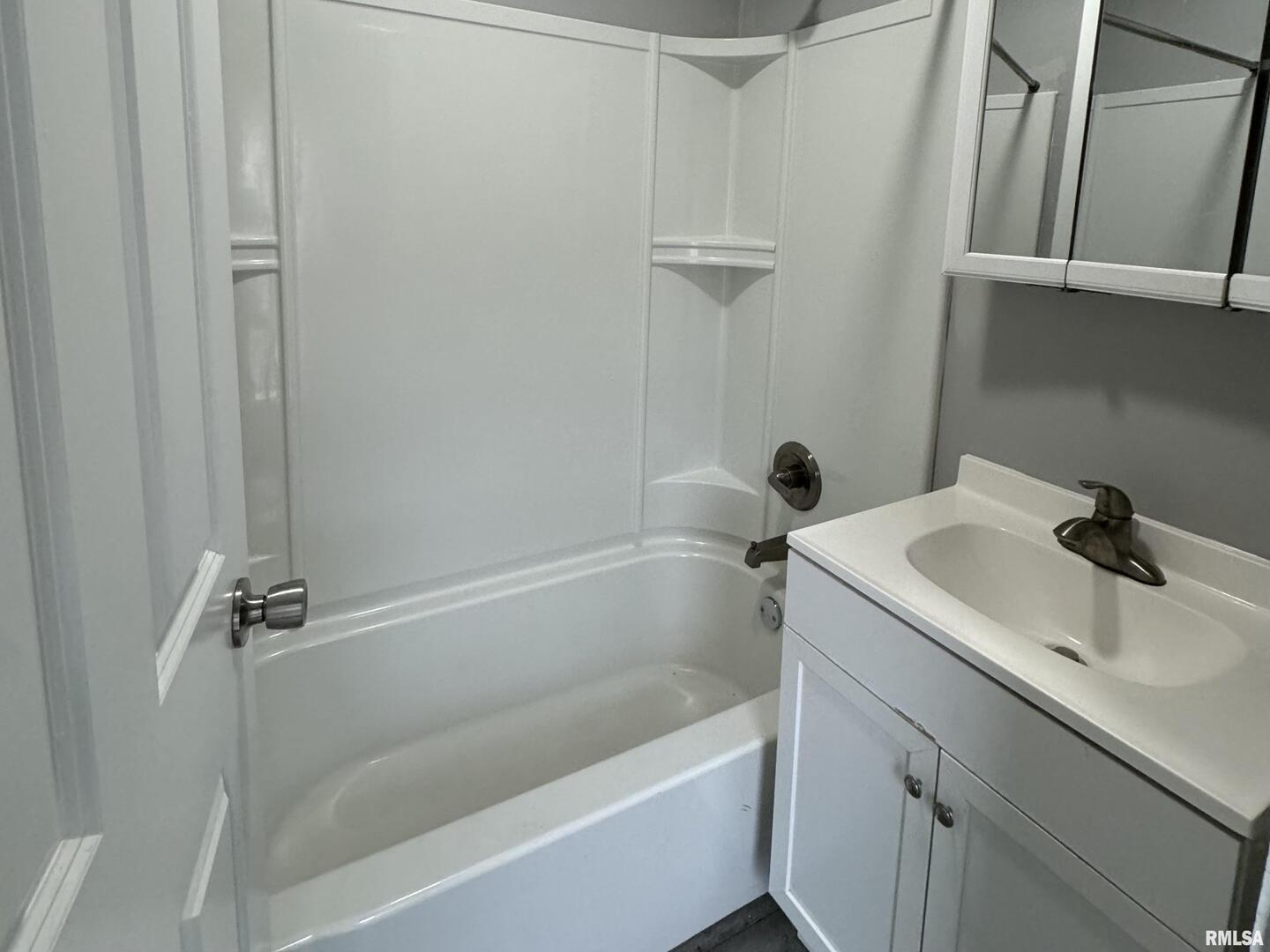 1007 29th Street Moline, IL 61265 - Photo 11 of 14 Gallery Image 11