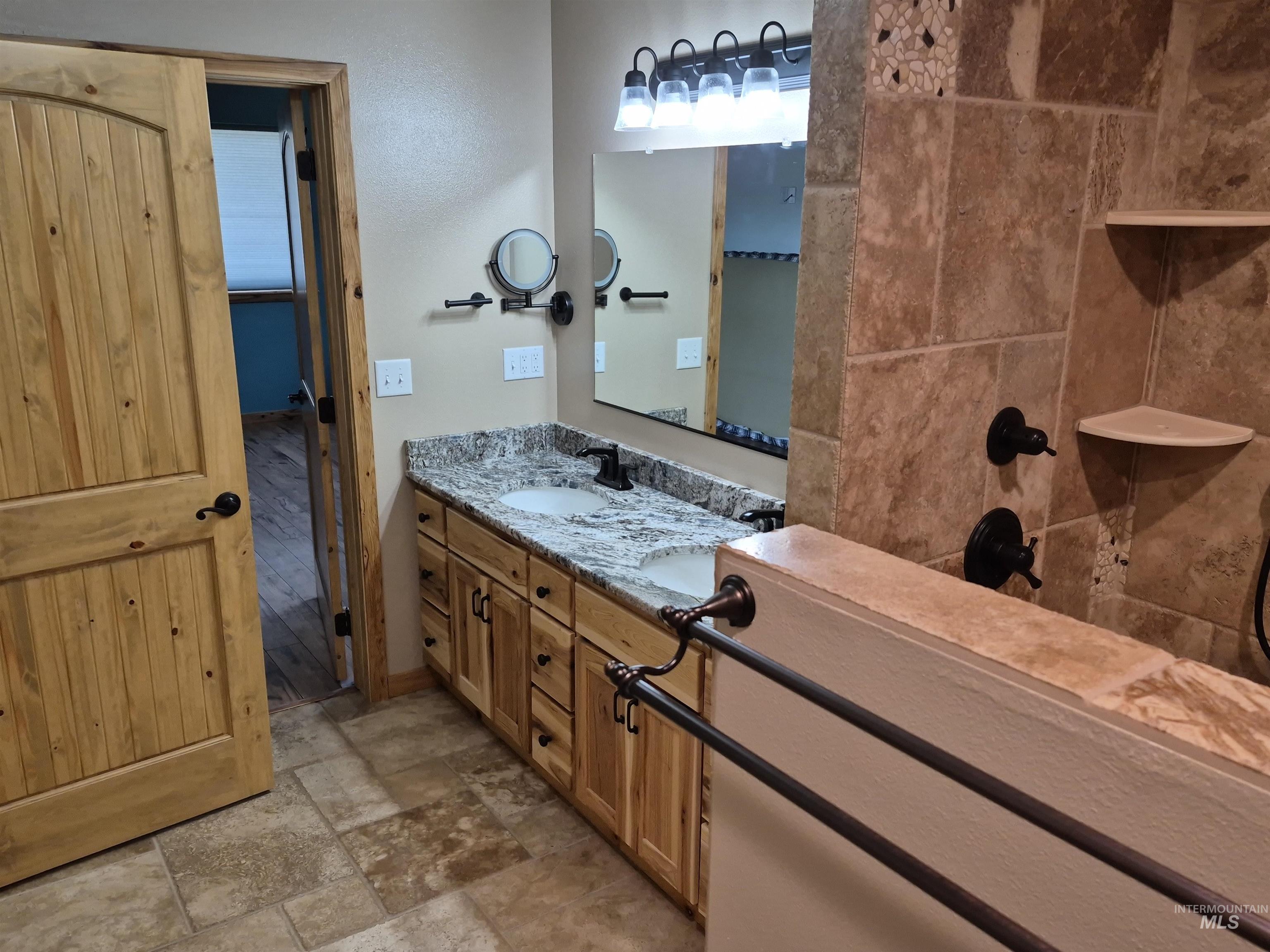 1044 Clemenhagen Road Kendrick, ID 83537 - Photo 9 of 49