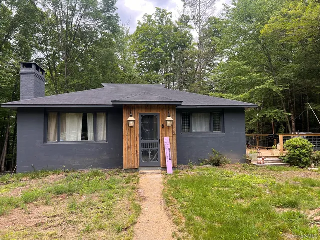 $339,000 | 2446 Ulster Heights Road, Woodbourne, NY 12788