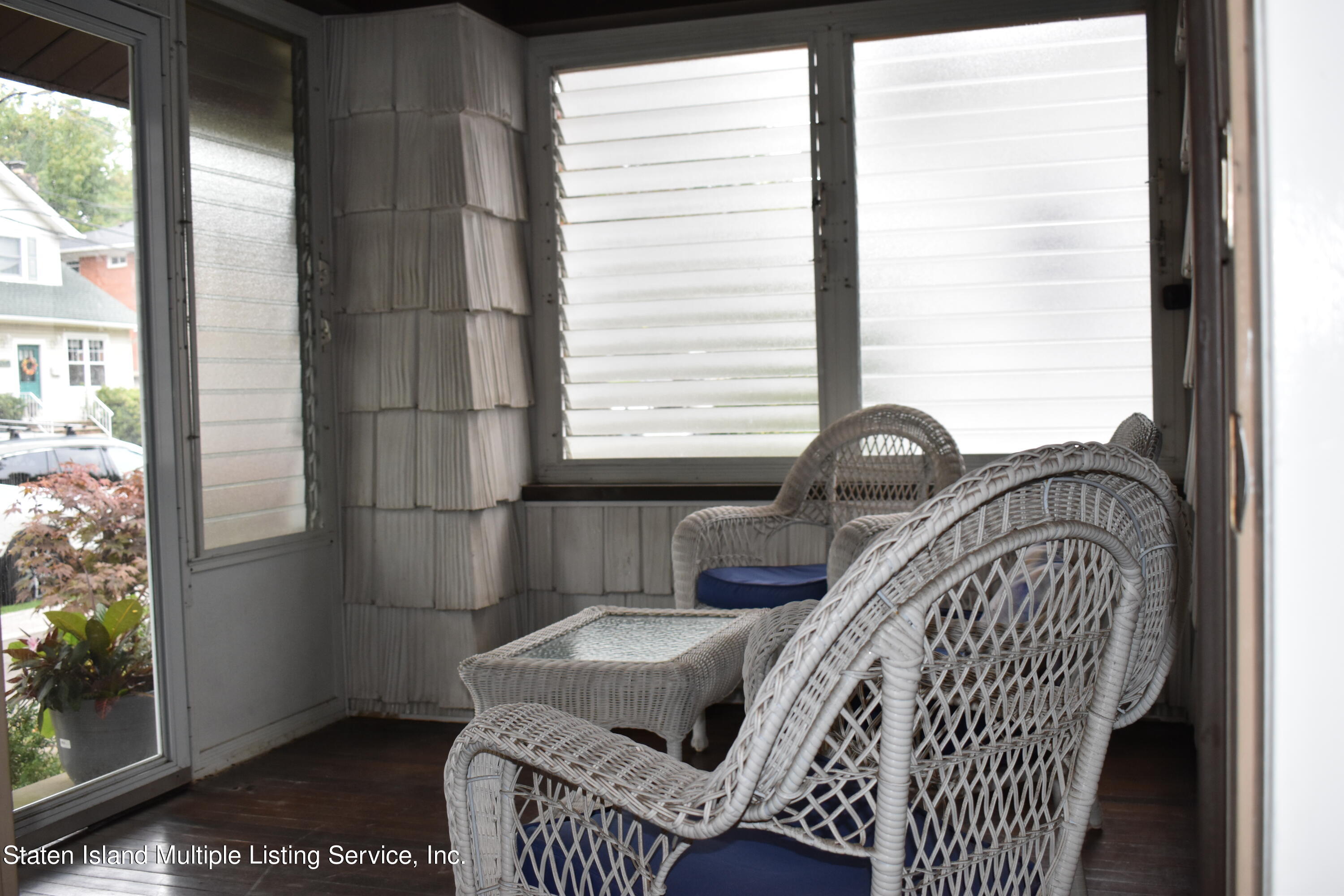 18 Edgewood Road Staten Island, NY 10308 - Photo 10 of 39 DSC_0732