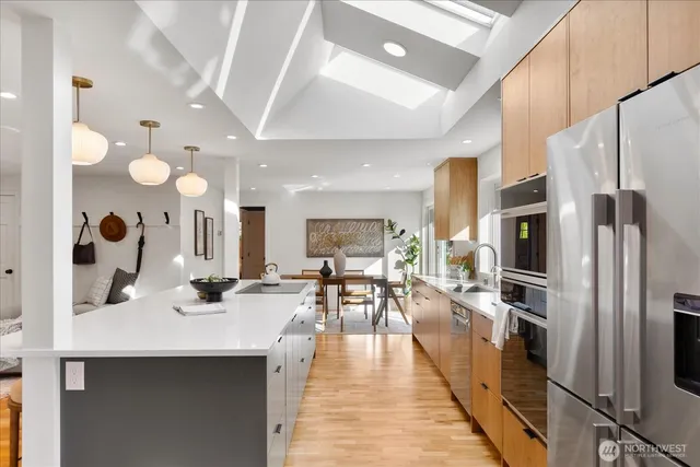 $1,350,000 | 23609 110th Place West, Woodway, WA 98020