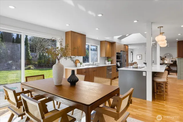 $1,350,000 | 23609 110th Place West, Woodway, WA 98020