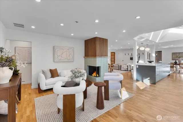 $1,350,000 | 23609 110th Place West, Woodway, WA 98020