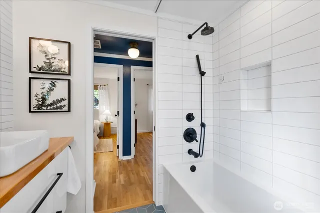 $1,350,000 | 23609 110th Place West, Woodway, WA 98020