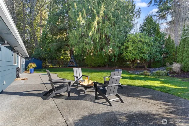 $1,350,000 | 23609 110th Place West, Woodway, WA 98020