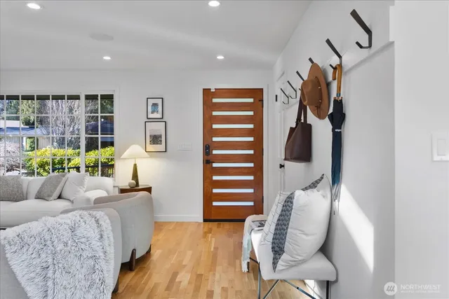 $1,350,000 | 23609 110th Place West, Woodway, WA 98020