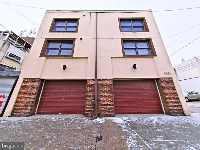 $2,500 | 610-12 Bainbridge Street, Unit 2, Philadelphia, PA 19147