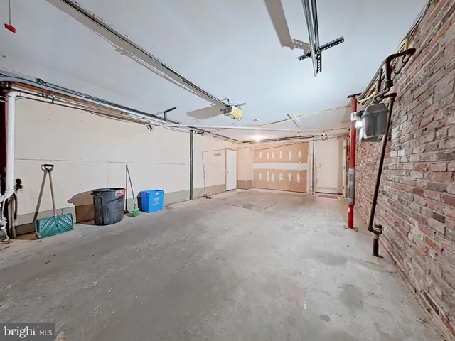 $2,500 | 610-12 Bainbridge Street, Unit 2, Philadelphia, PA 19147