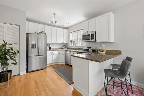 $335,000 | 2531 North Talman Avenue, Unit 1W, Chicago, IL 60647