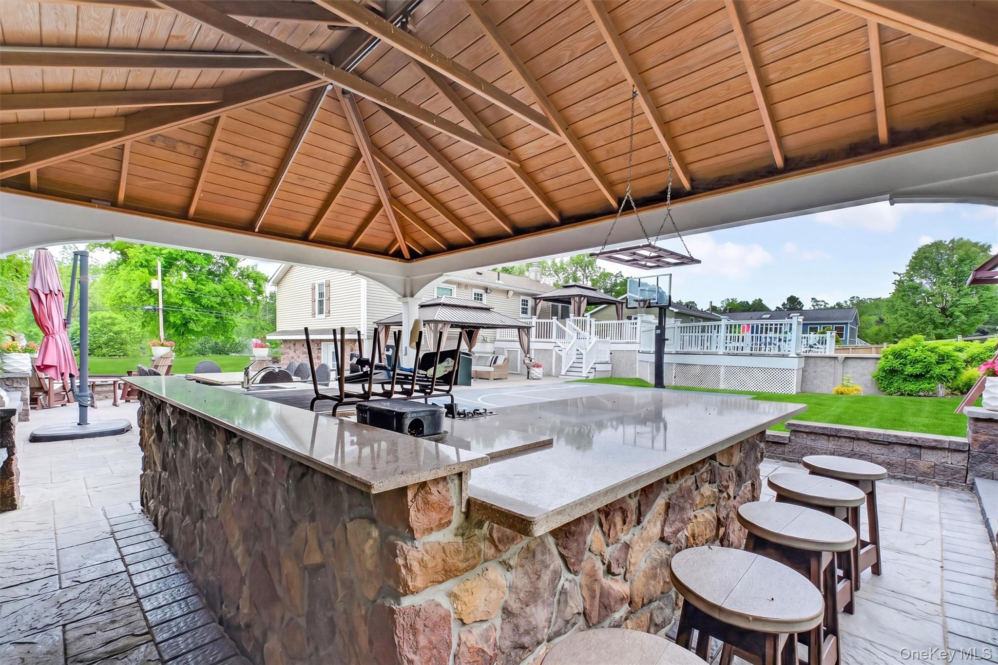 46 Camelot Road Poughkeepsie, NY 12601 - Photo 45 of 50