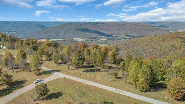 $275,000 | 725 Sunset Circle, Unit SV108, Jasper, TN 37347