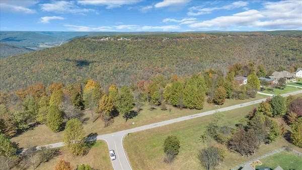 $275,000 | 725 Sunset Circle, Unit SV108, Jasper, TN 37347