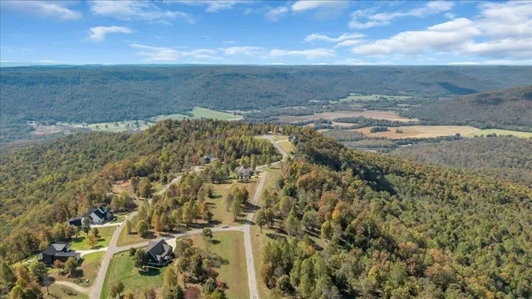 $275,000 | 725 Sunset Circle, Unit SV108, Jasper, TN 37347