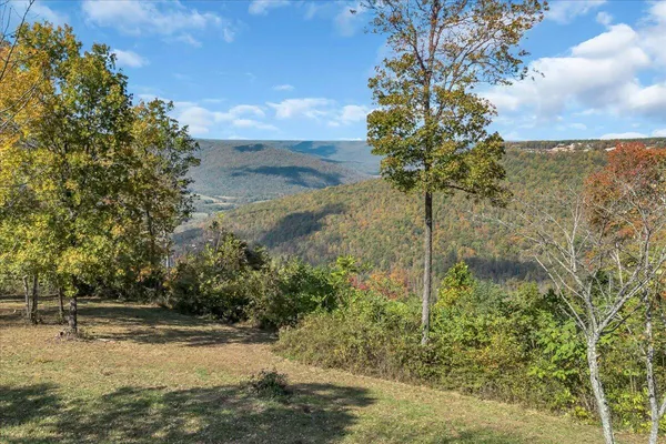 $275,000 | 725 Sunset Circle, Unit SV108, Jasper, TN 37347