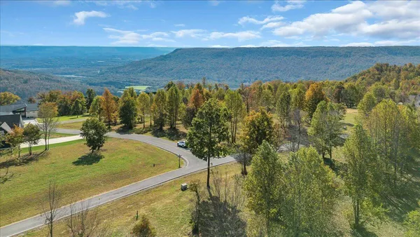 $275,000 | 725 Sunset Circle, Unit SV108, Jasper, TN 37347