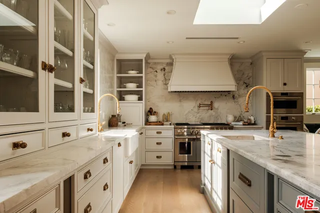 $25,000 | 18875 Pasadero Drive, Tarzana, CA 91356