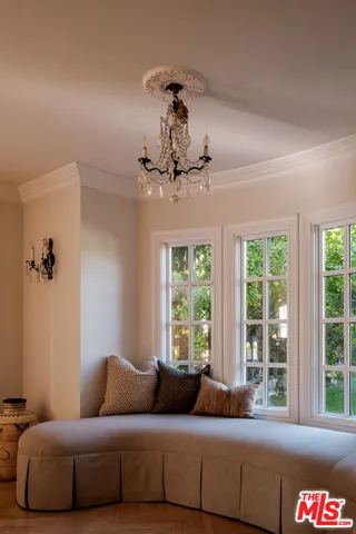 $25,000 | 18875 Pasadero Drive, Tarzana, CA 91356