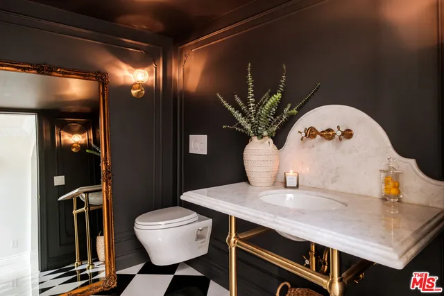 $25,000 | 18875 Pasadero Drive, Tarzana, CA 91356