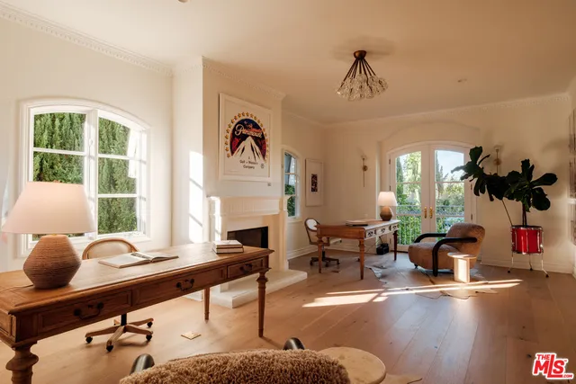 $25,000 | 18875 Pasadero Drive, Tarzana, CA 91356