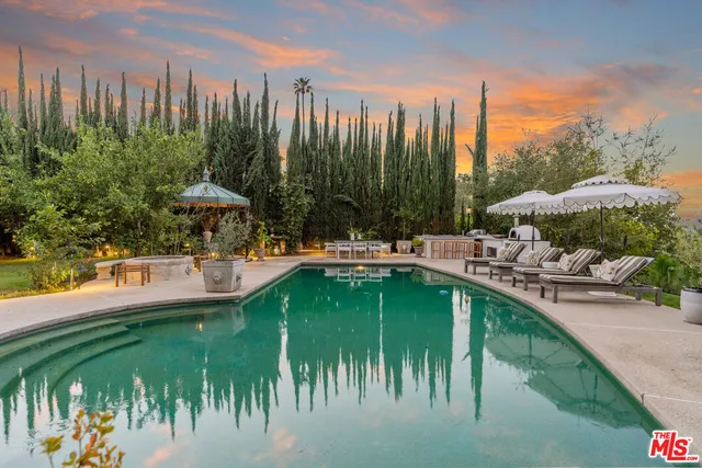 $25,000 | 18875 Pasadero Drive, Tarzana, CA 91356