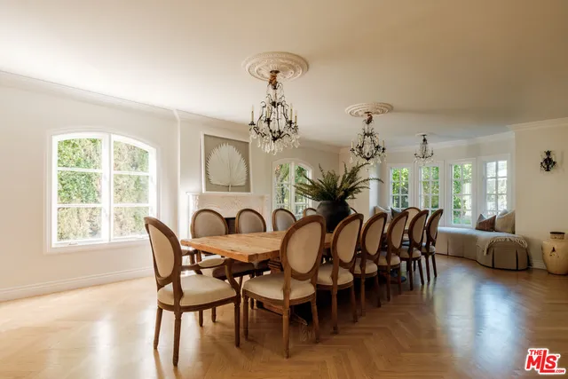 $25,000 | 18875 Pasadero Drive, Tarzana, CA 91356