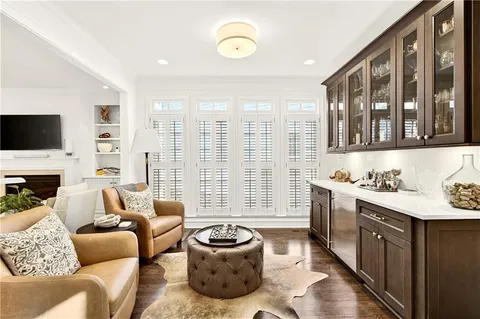 $1,250,000 | 16 Conifer Circle Northeast, Atlanta, GA 30342