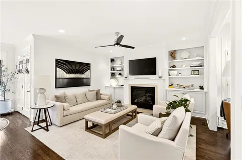 $1,250,000 | 16 Conifer Circle Northeast, Atlanta, GA 30342