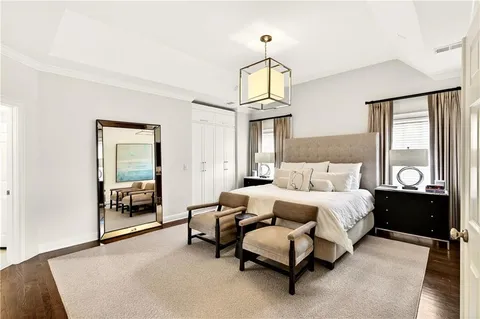 $1,250,000 | 16 Conifer Circle Northeast, Atlanta, GA 30342