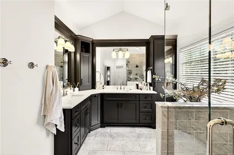 $1,250,000 | 16 Conifer Circle Northeast, Atlanta, GA 30342