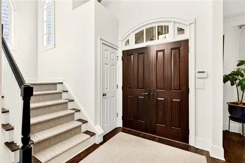$1,250,000 | 16 Conifer Circle Northeast, Atlanta, GA 30342