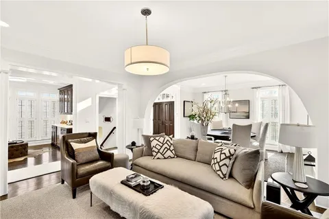 $1,250,000 | 16 Conifer Circle Northeast, Atlanta, GA 30342