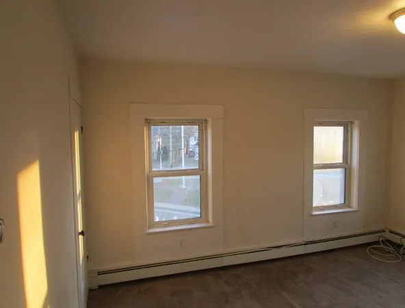 $1,700 | 1 Church Street, Unit B, Medway, MA 02053