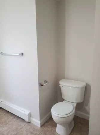 $1,700 | 1 Church Street, Unit B, Medway, MA 02053