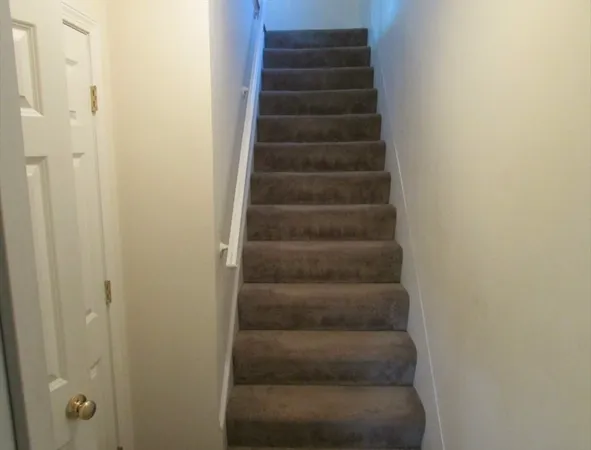 $1,700 | 1 Church Street, Unit B, Medway, MA 02053