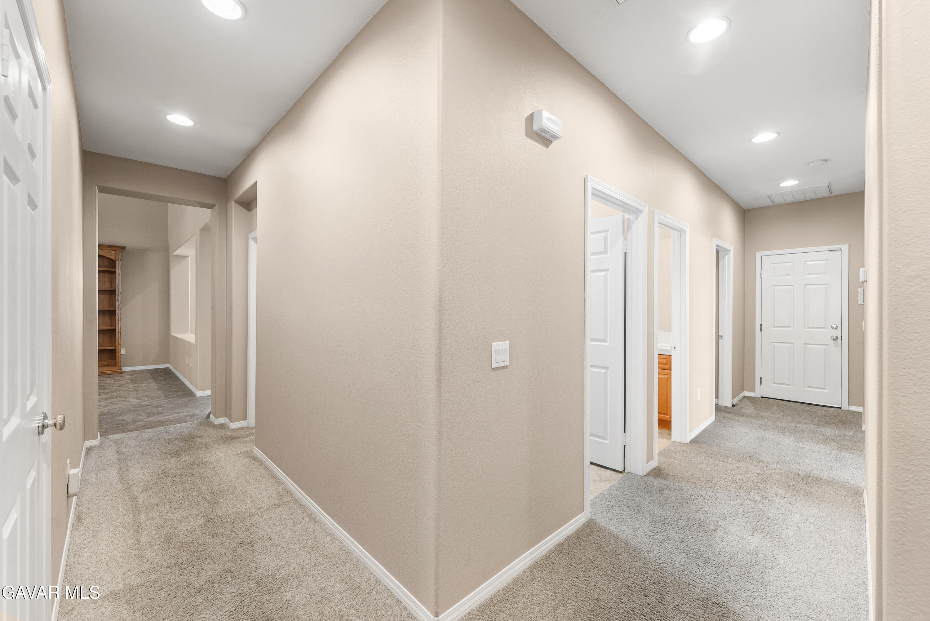 3724 Neola Way Lancaster, CA 93536 - Photo 22 of 31 a view of a hallway with closet area