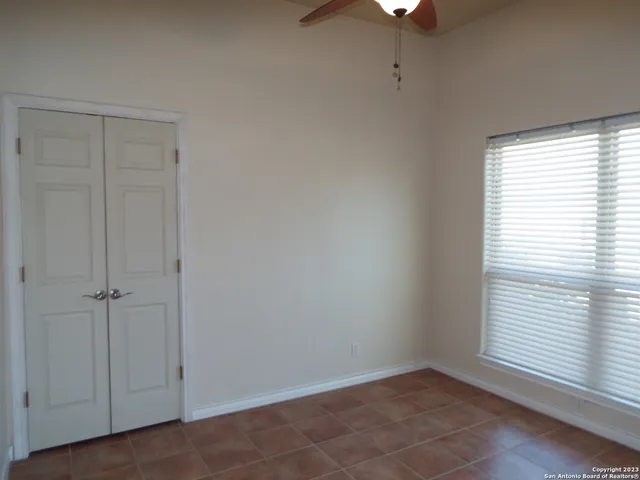 $3,400 | 414 Shannon Ridge Drive, Floresville, TX 78114