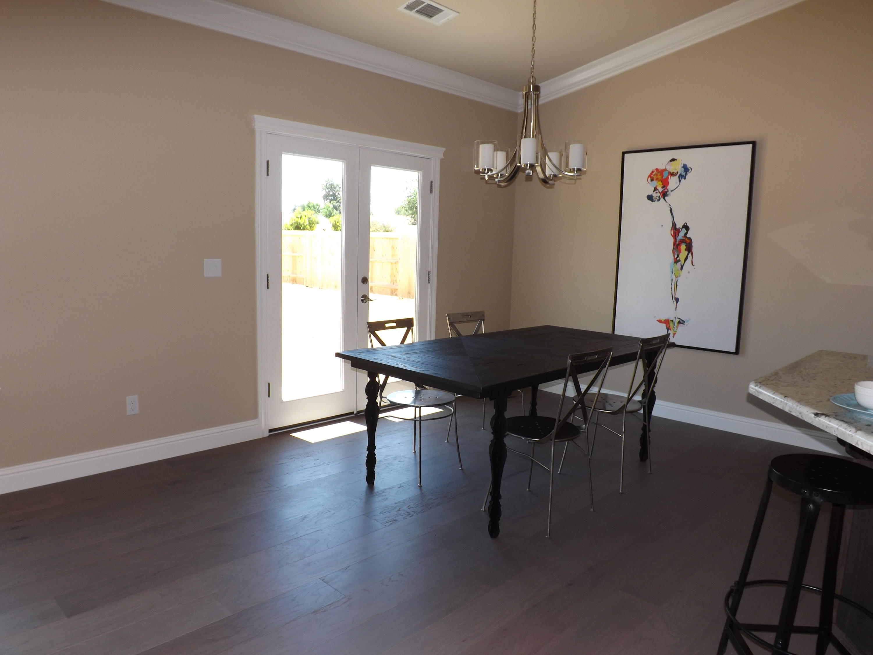 2831 Girvan Road Redding, CA 96001 - Photo 9 of 25 DSCF6327