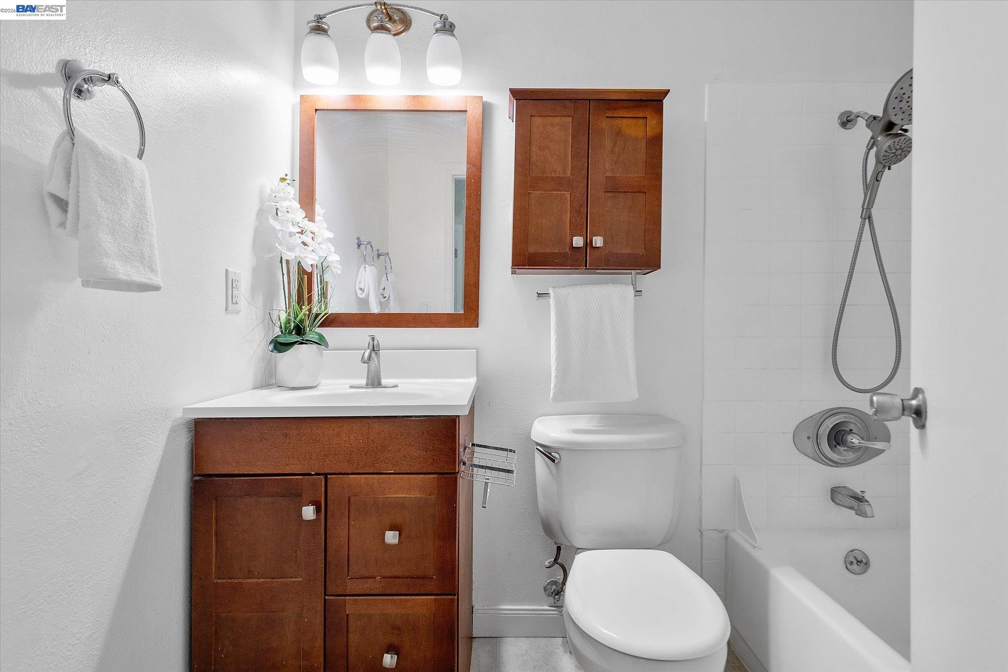 2174 Decoto Road, Unit 2 Union City, CA 94587 - Photo 19 of 28 Gallery Image 19