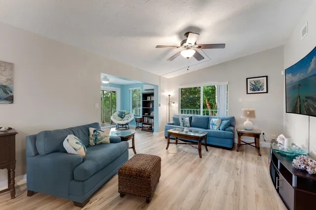 $995,000 | 134 Dove Creek Drive, Tavernier, FL 33070
