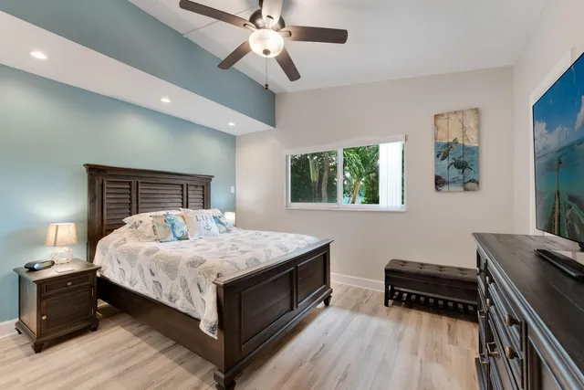 $995,000 | 134 Dove Creek Drive, Tavernier, FL 33070