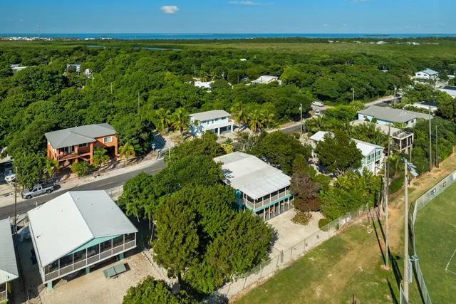 $995,000 | 134 Dove Creek Drive, Tavernier, FL 33070