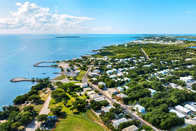 $995,000 | 134 Dove Creek Drive, Tavernier, FL 33070