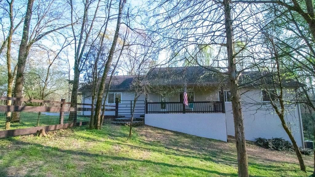 2061 Ranch Road Dandridge, TN 37725 - Photo 2 of 37 Gallery Image 2