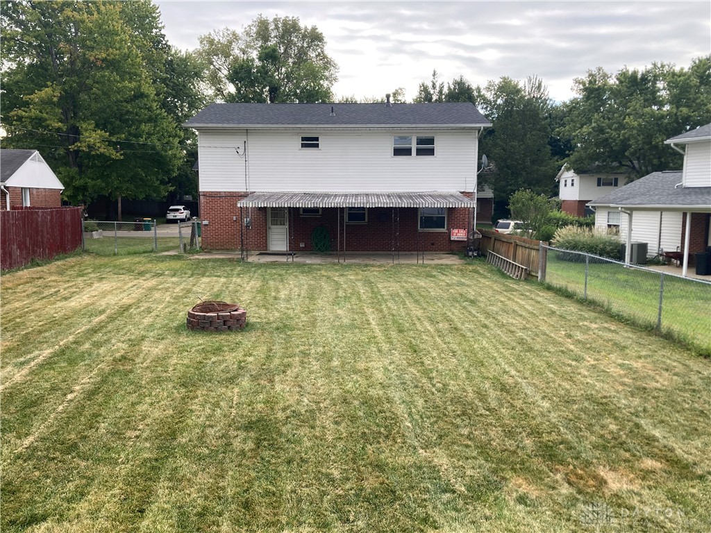 145 Woods Road Springboro, OH 45066 - Photo 2 of 14 Gallery Image 2