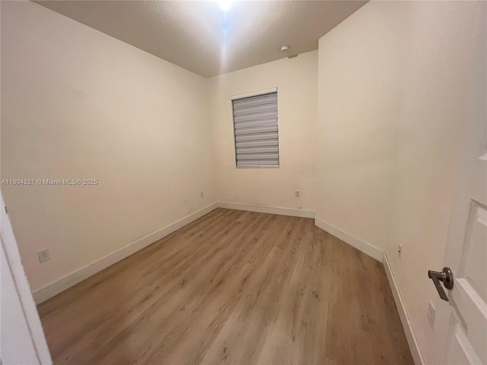 15861 Northwest 90th Court, Unit 15861 Miami Lakes, FL 33018 - Photo 24 of 31