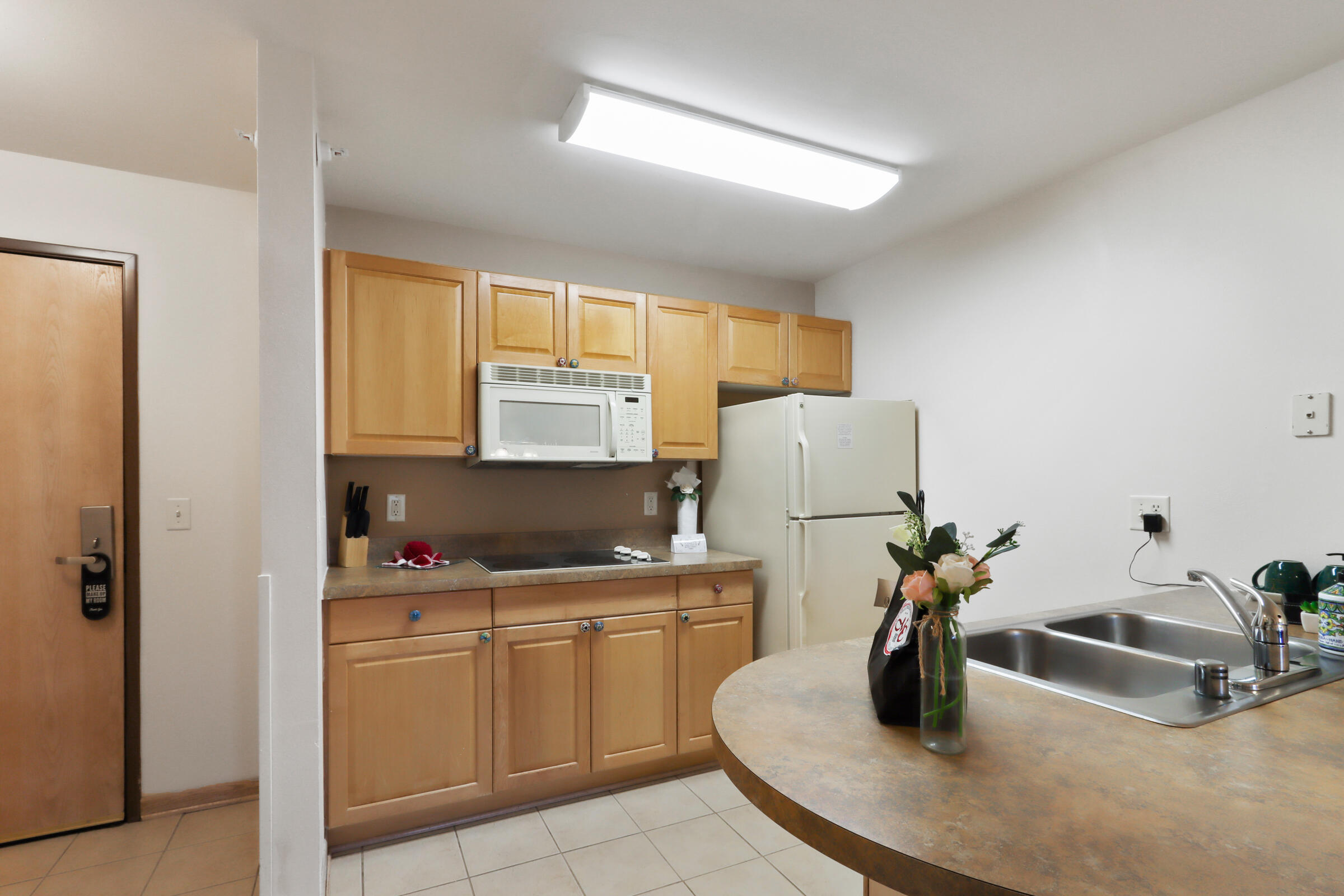 123 Center Street, Unit 301 Lake Geneva, WI 53147 - Photo 9 of 37 IMG_1974