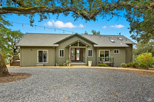 $1,875,000 | 31000 Pine Mountain Road, Cloverdale, CA 95425