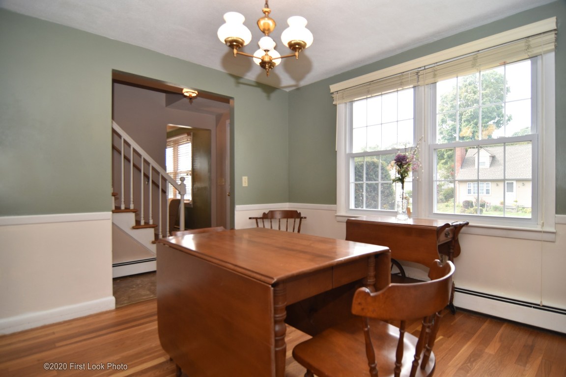 8 Floyd Road Warwick, RI 02888 - Photo 12 of 29 Gallery Image 12