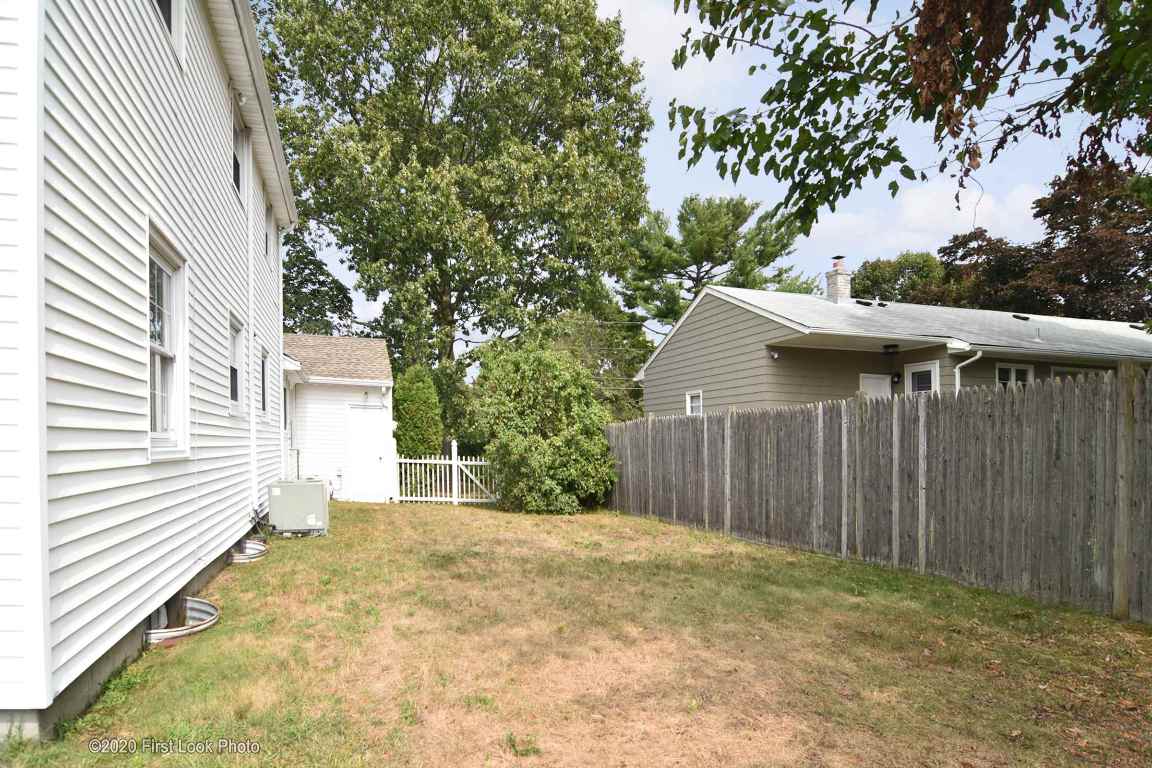 8 Floyd Road Warwick, RI 02888 - Photo 29 of 29 Gallery Image 29